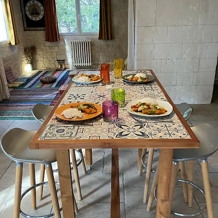 Apartment With Private Jacuzzi, Shiatsu & Healthy Food Ladern-sur-Lauquet